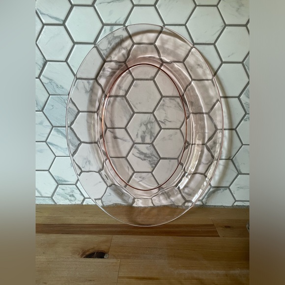 Pink Depression Oval Plate - Picture 5 of 7